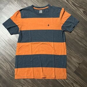 Great shape orange/grey striped Volcom tee